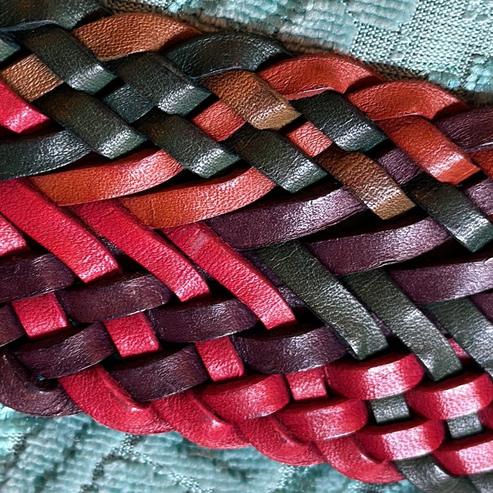 Guatemalan woven leather belt - Picture 3 of 9